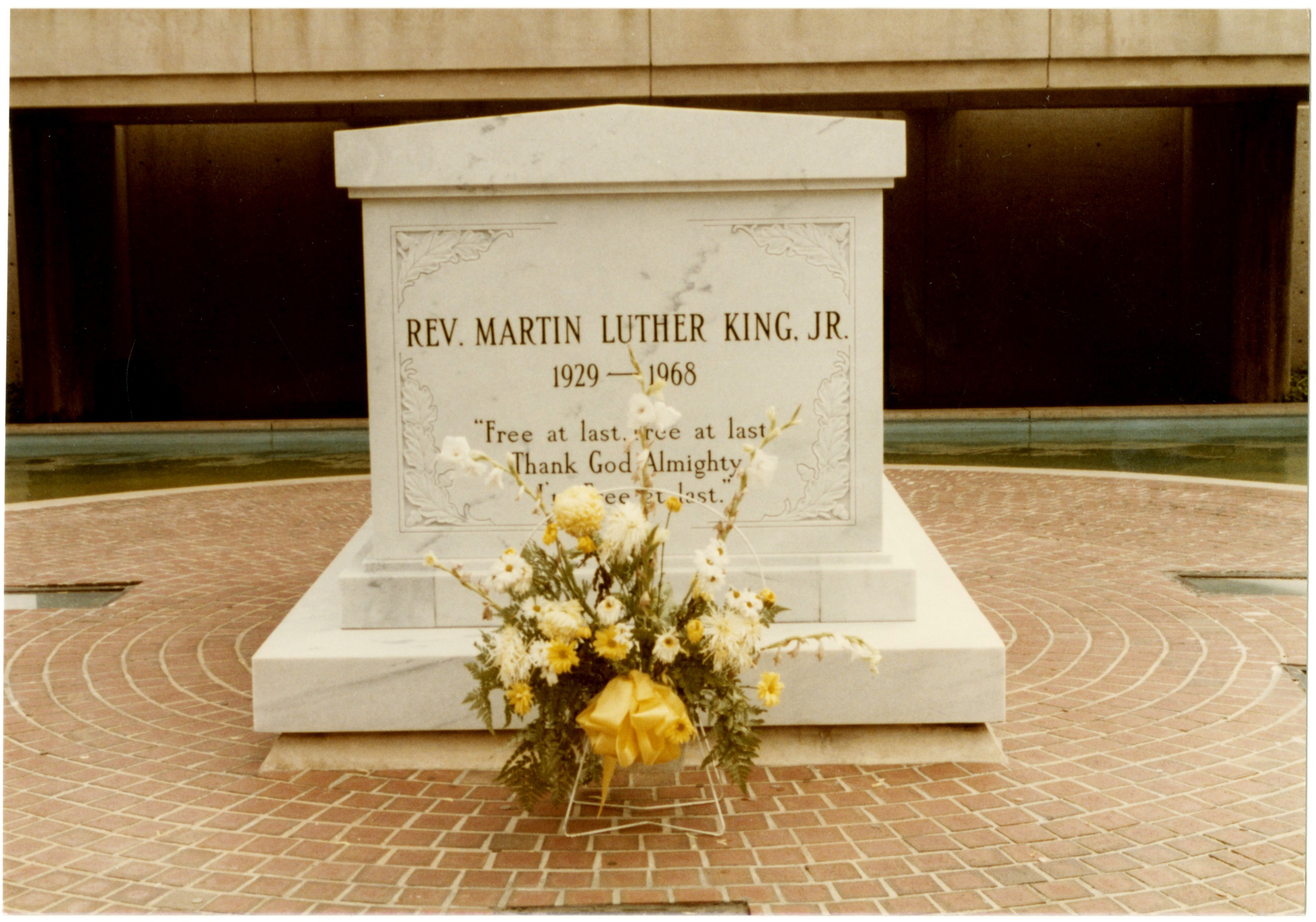Martin Luther King Jr Gravestone