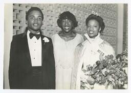 Homecoming Coronation, 1982