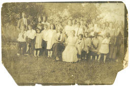 Hubert Family Reunion, 1925