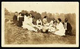 Virginia Lacy Jones and Family, circa 1930