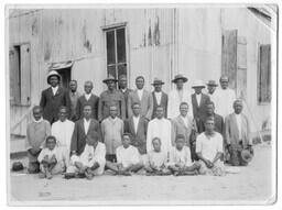 Mission Graduates and Students, circa 1920