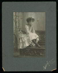 Daisy M. Cheatham, circa 1905