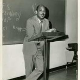 Dr. William G. Pickens presents at a workshop as part of the Morehouse Mirror Project.