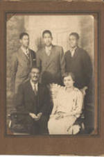 Portrait of the Archer family.
